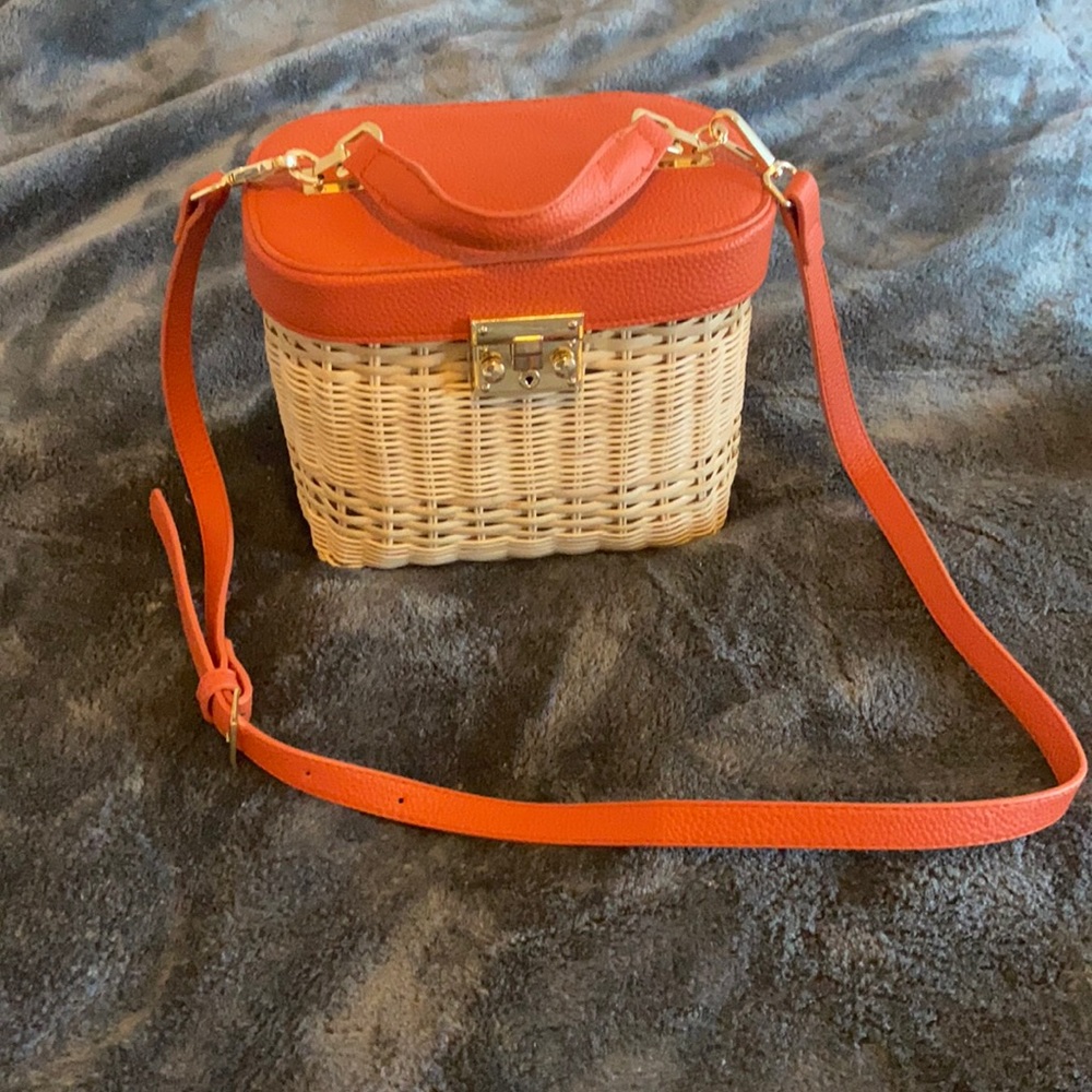 Tommy Bahama bag